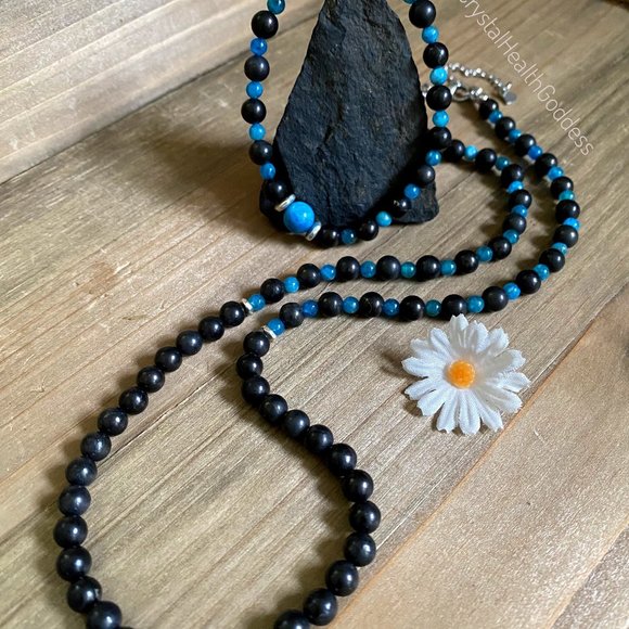 Shungite Blue Apatite Jewelry Set Necklace + Bracelet - Picture 4 of 5
